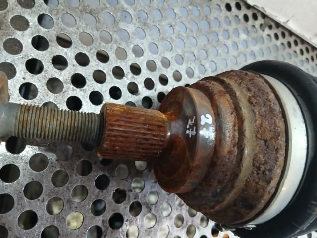 bontott VW JETTA Jobb Féltengely