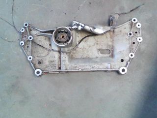 bontott VW JETTA Első Bölcső