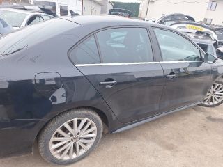 bontott VW JETTA Hátsó Futómű (Részeivel)