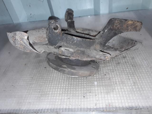 bontott VW JETTA Bal első Kerékagy