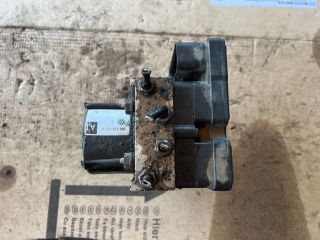 bontott VW JETTA ABS Kocka
