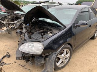 bontott VW JETTA Bal hátsó Rugó