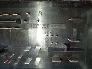 bontott VW JETTA Biztosítéktábla Motortér