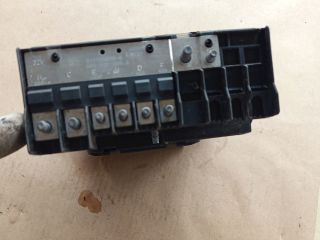 bontott VW JETTA Biztosítéktábla Motortér