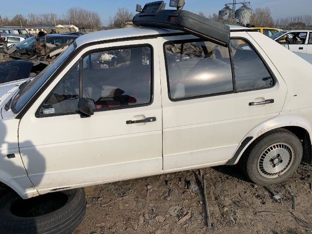 bontott VW JETTA Bal első Csonkállvány Kerékaggyal