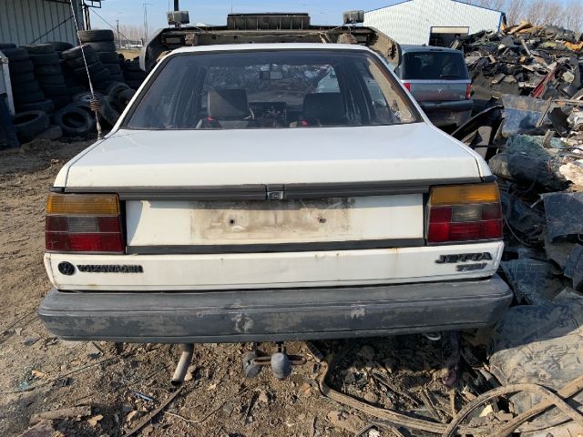 bontott VW JETTA Bal hátsó Rugó