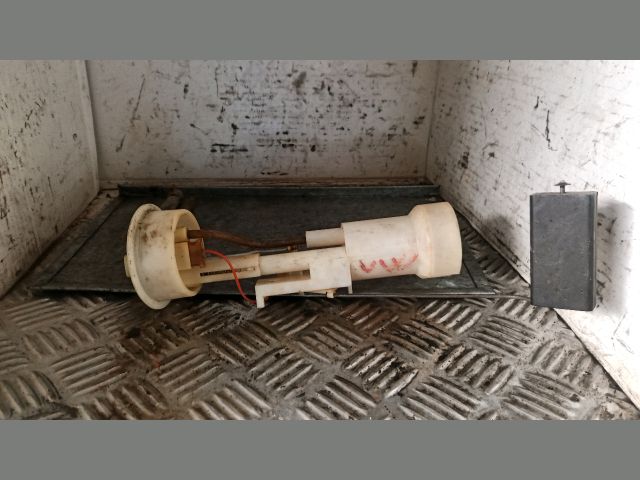 bontott VW JETTA Üzemanyagszint Jeladó