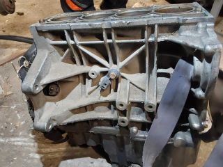 bontott VW JETTA Motorblokk (Fűzött)