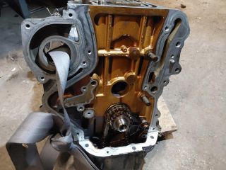bontott VW JETTA Motorblokk (Fűzött)