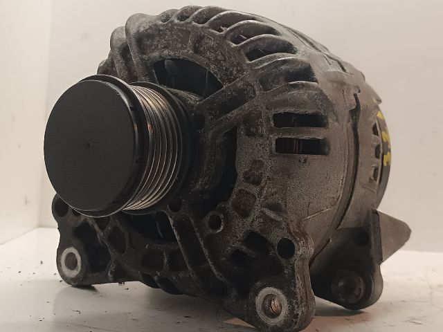 bontott VW JETTA Generátor