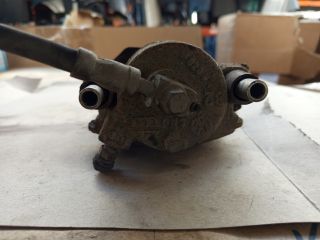 bontott VW JETTA Jobb első Féknyereg Munkahengerrel