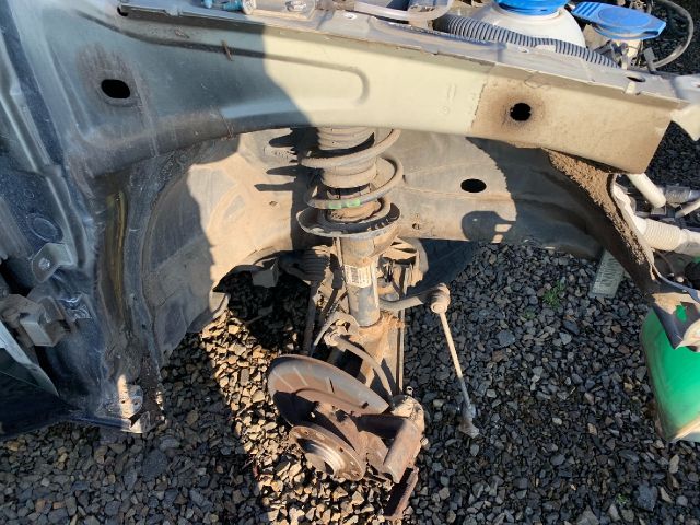 bontott VW JETTA Jobb első Féknyereg Munkahengerrel