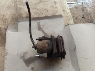 bontott VW JETTA Jobb első Féknyereg Munkahengerrel