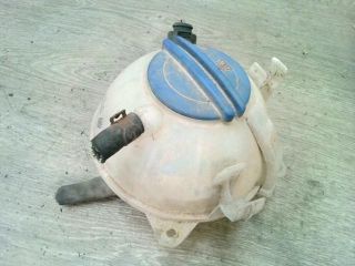 bontott VW JETTA Kiegyenlítő Tartály
