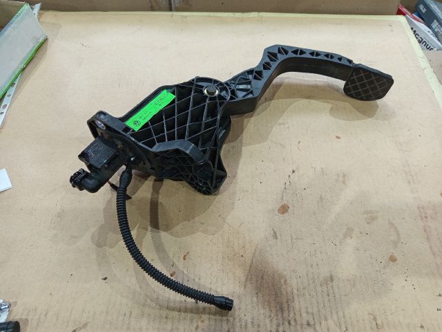 bontott VW JETTA Kuplung Pedál