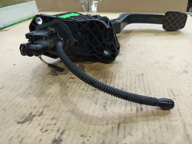 bontott VW JETTA Kuplung Pedál