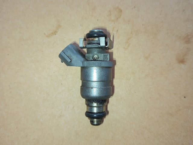 bontott VW JETTA Porlasztó (1 db)