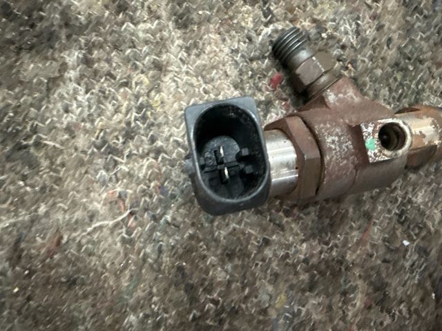 bontott VW JETTA Porlasztó (1 db)