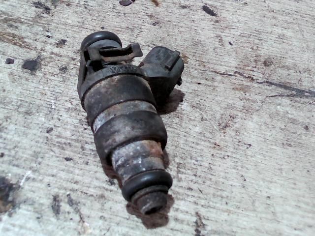 bontott VW JETTA Porlasztó (1 db)