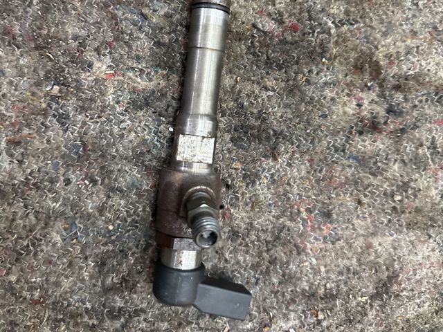 bontott VW JETTA Porlasztó (1 db)