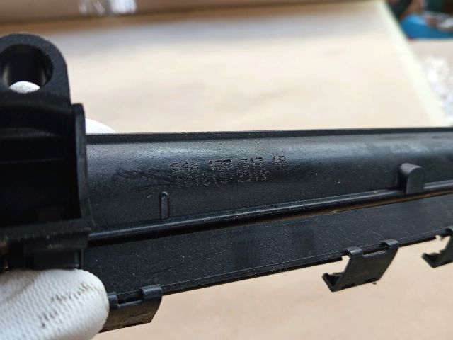 bontott VW JETTA Porlasztó Sor / Híd