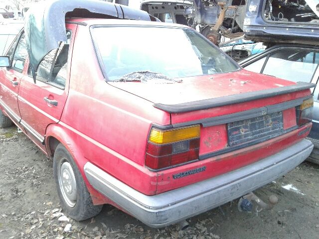 bontott VW JETTA Bal hátsó Rugó