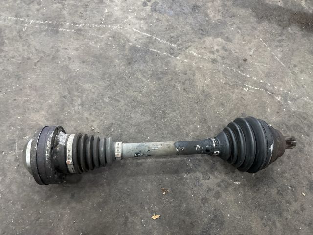 bontott VW JETTA Bal Féltengely