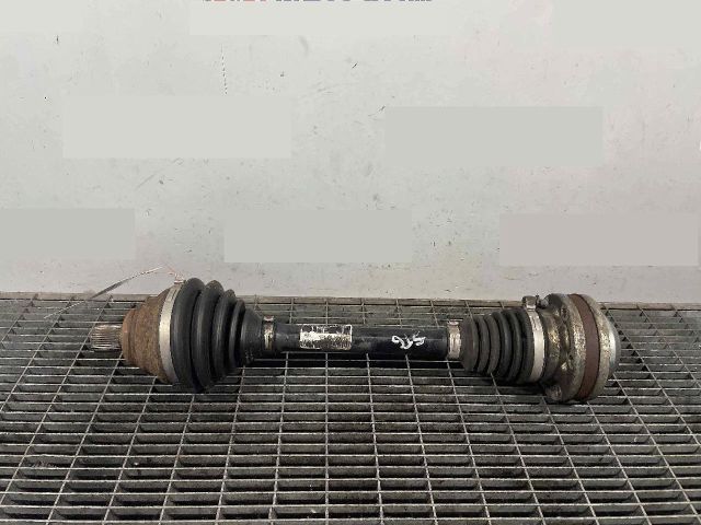 bontott VW JETTA Bal Féltengely