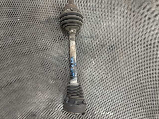 bontott VW JETTA Bal Féltengely