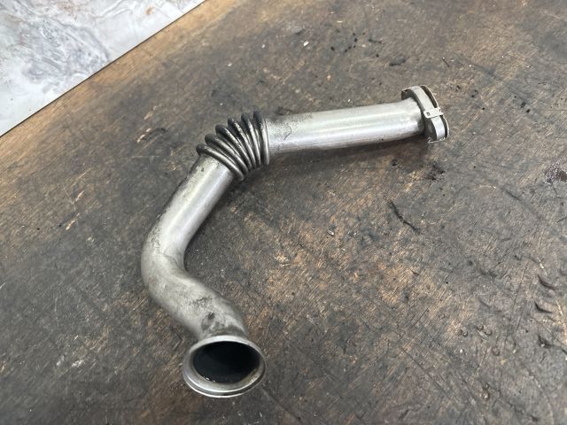 bontott VW JETTA EGR Hűtő Cső