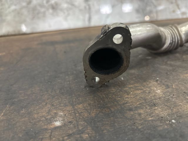 bontott VW JETTA EGR Hűtő Cső