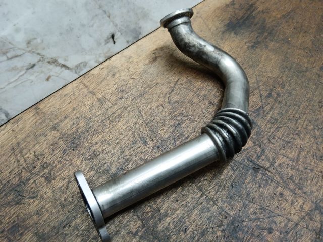 bontott VW JETTA EGR Hűtő Cső