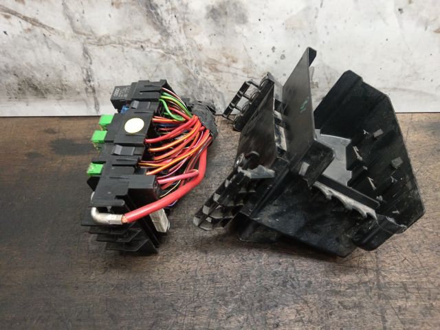 bontott VW JETTA Generátor