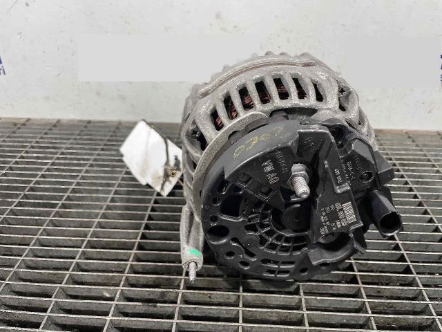 bontott VW JETTA Generátor