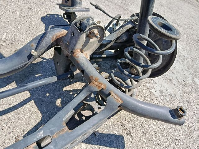 bontott VW JETTA Hátsó Híd (Tárcsafékes)