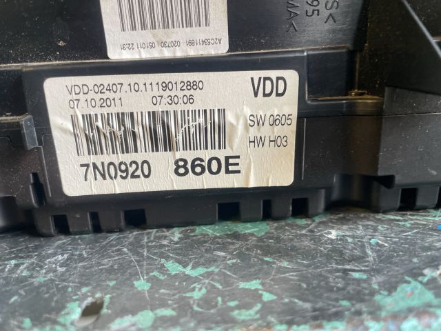 bontott VW JETTA Kilométeróra