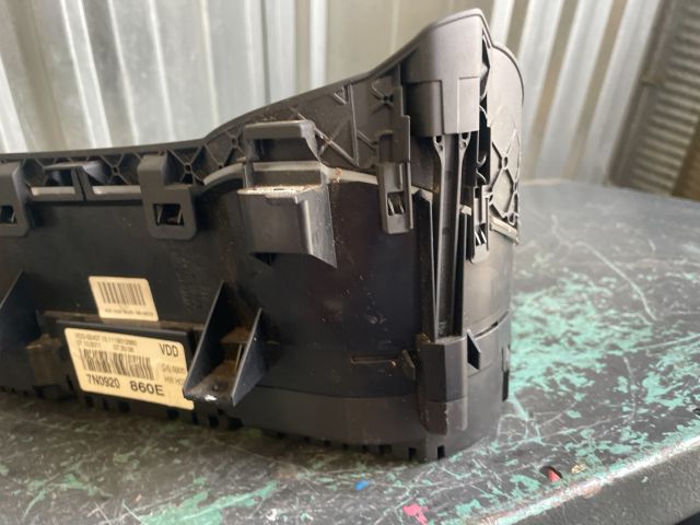 bontott VW JETTA Kilométeróra