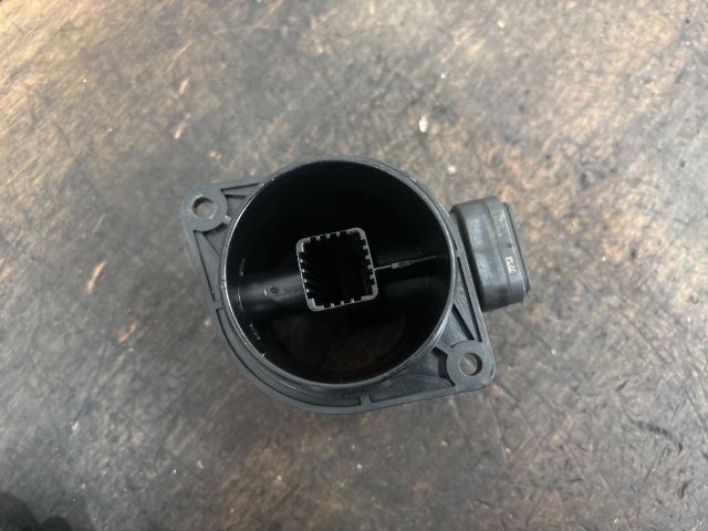 bontott VW JETTA Légtömegmérő