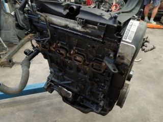bontott VW JETTA Motor (Fűzött blokk hengerfejjel)