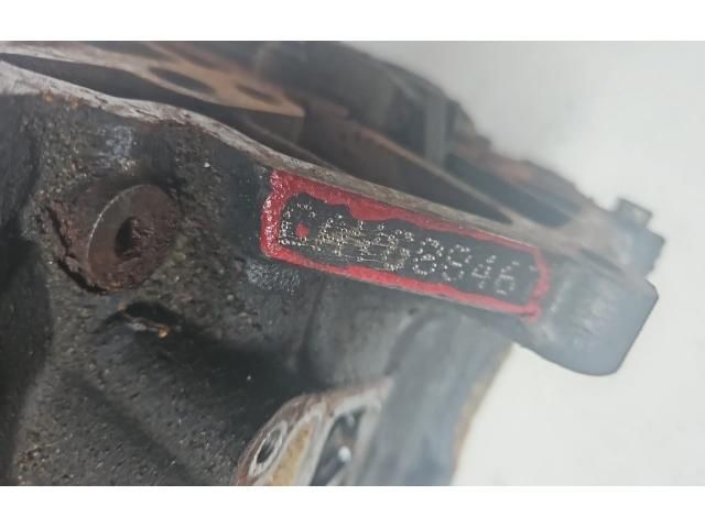 bontott VW JETTA Motor (Fűzött blokk hengerfejjel)