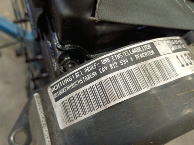 bontott VW JETTA Motor (Fűzött blokk hengerfejjel)