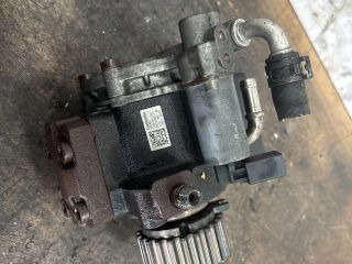 bontott VW JETTA Nagynyomású Szivattyú