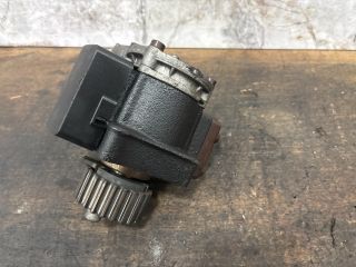 bontott VW JETTA Nagynyomású Szivattyú