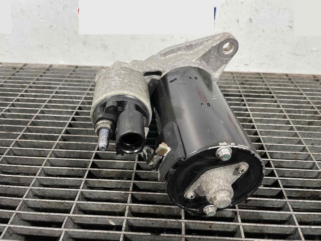 bontott VW JETTA Önindító