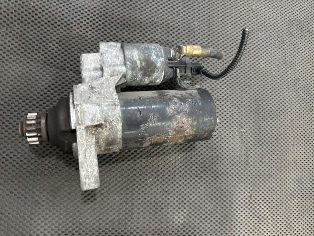 bontott VW JETTA Önindító