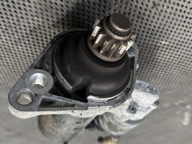 bontott VW JETTA Önindító