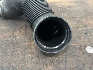 bontott VW JETTA Turbócső