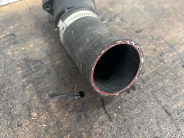 bontott VW JETTA Turbócső