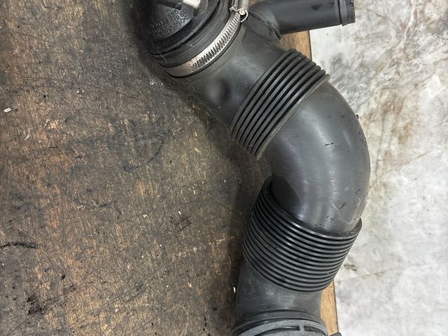 bontott VW JETTA Turbócső