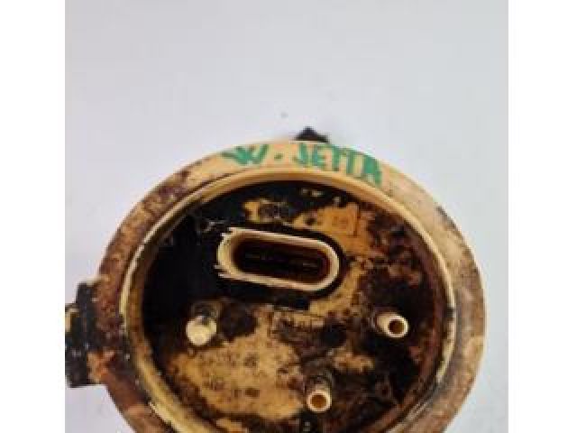 bontott VW JETTA Üzemanyag Szivattyú